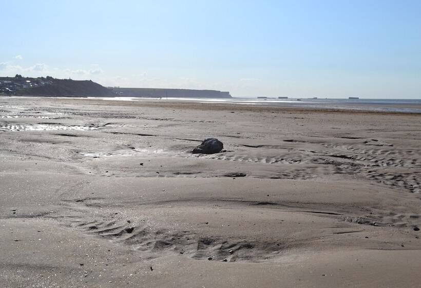 호텔 Hôtel Club Les Tourelles