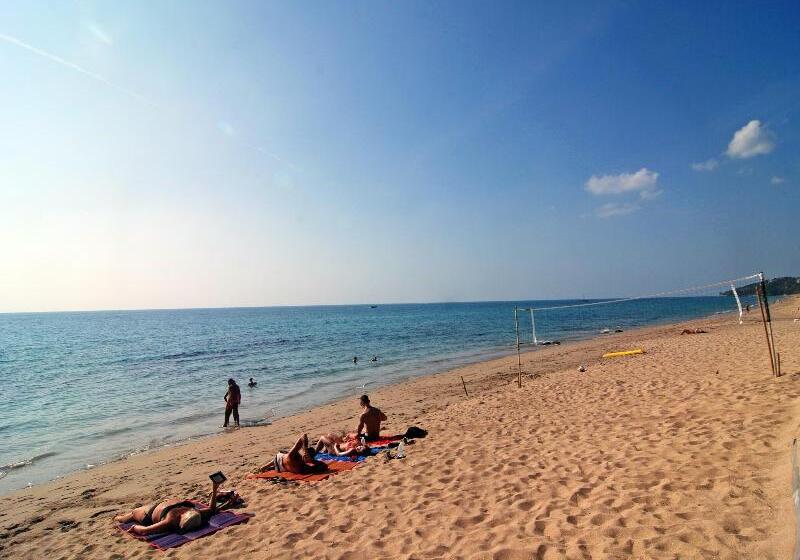 호텔 Lanta Nature Beach Resort