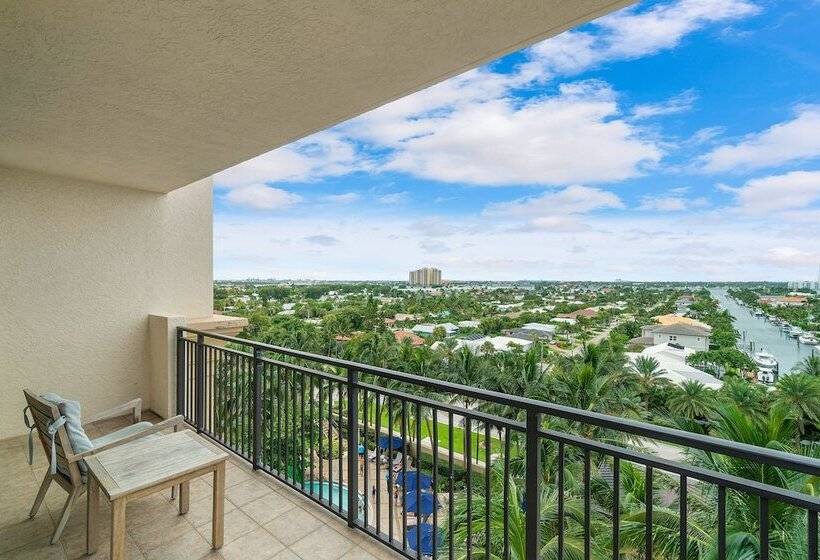בית מלון כפרי Palm Beach Singer Island Resort & Spa Luxury Suites