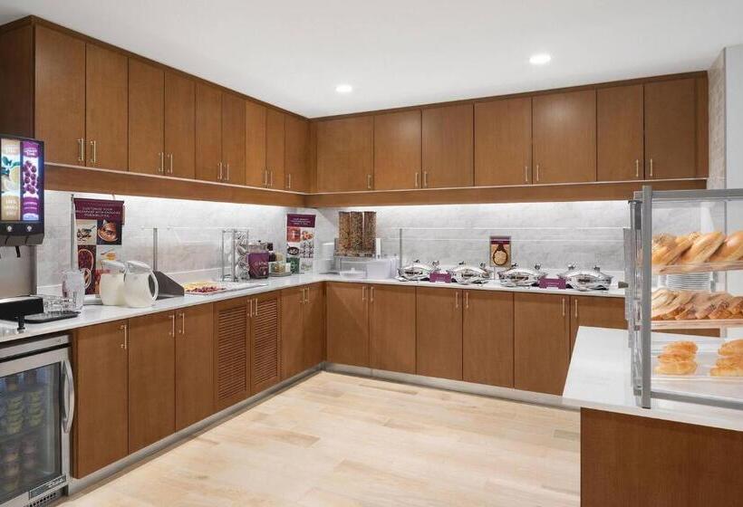 هتل Residence Inn By Marriott Stamford Downtown