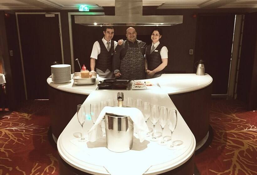 ホテル Select Ms Charles Dickens   Frankfurt