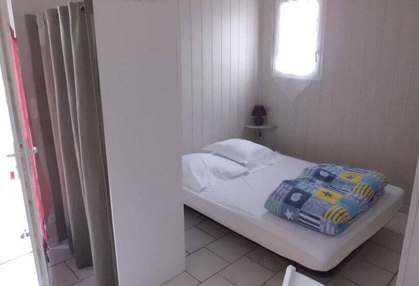 Отель Studios Du Camping La Chenaie