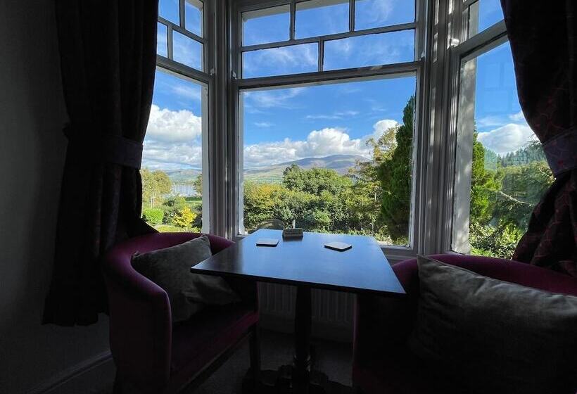 פנסיון Ouse Bridge House