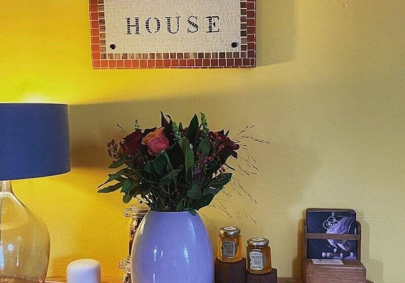 פנסיון Ouse Bridge House