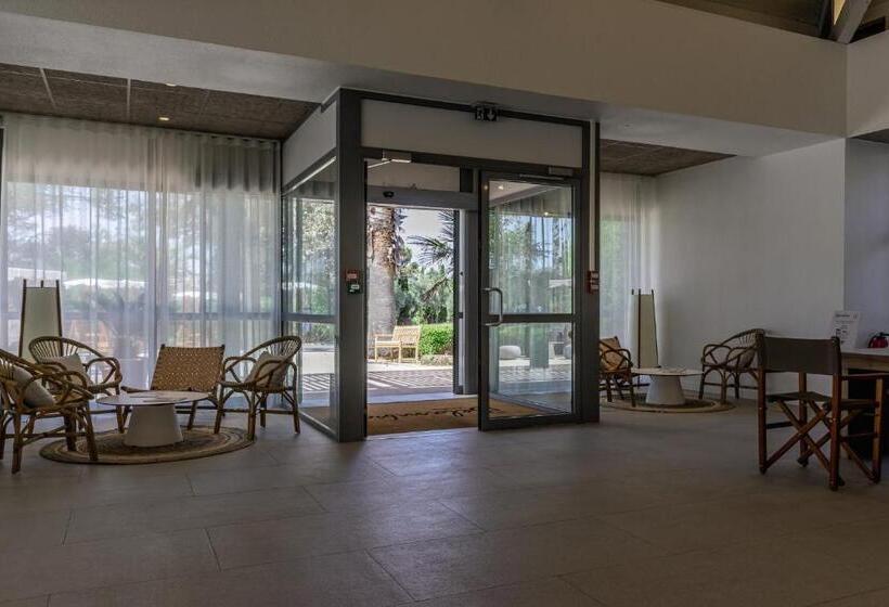 住所  Belambra Clubs Presqu île De Giens   Riviera Beach Club