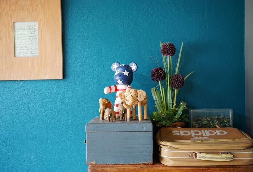 فندق صغير Monkey Dive Yolo Bungalow