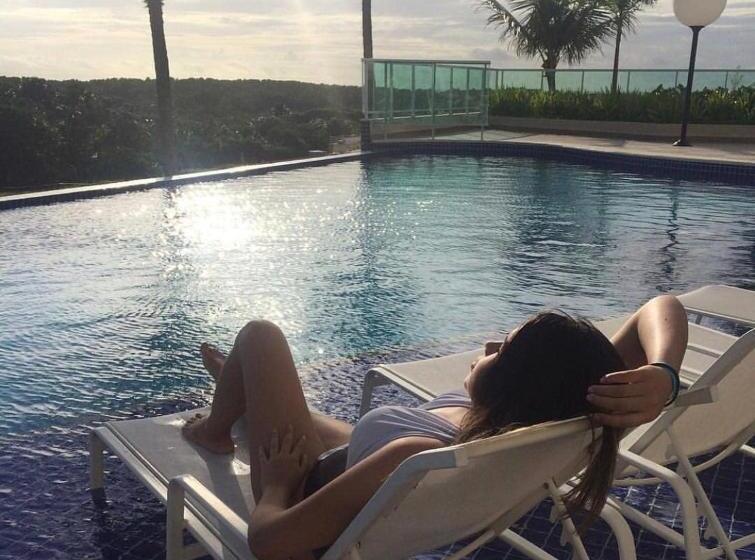 渡假胜地  Salinas Parks