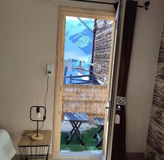 مبيت وإفطار õ 2040 Chambre Marmotte