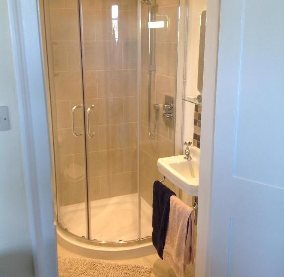 住宿加早餐  Baron S Grange