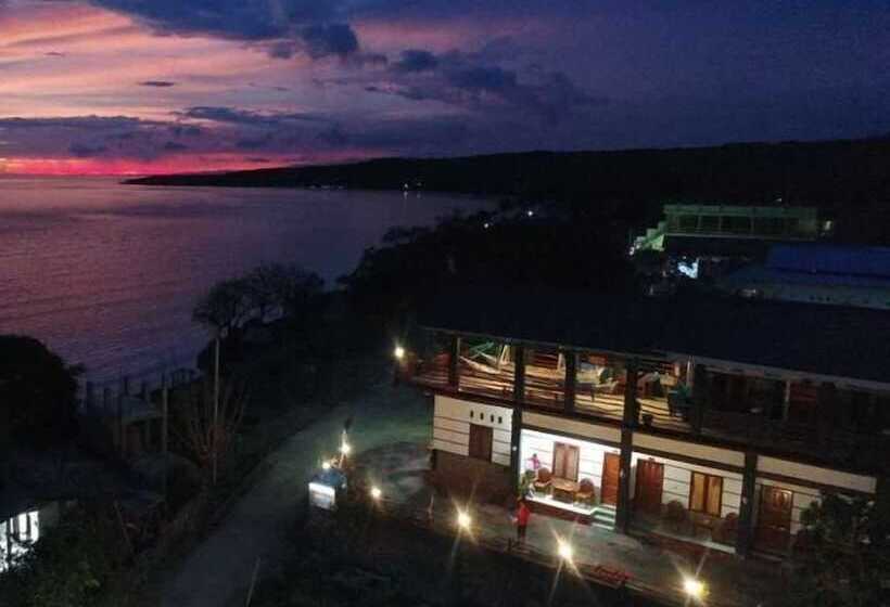 تختخواب و صبحانه Bira Panda Beach 2