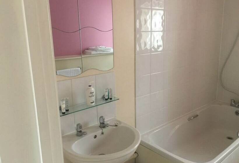 Bed and Breakfast Dickleburgh Crown