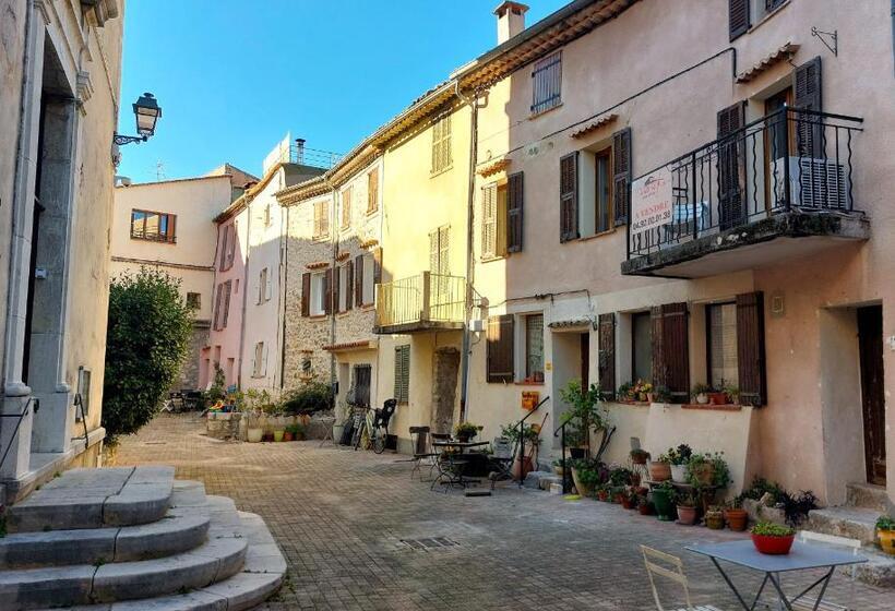 צימר La Maison Barnoin   Gîtes Et Chambres