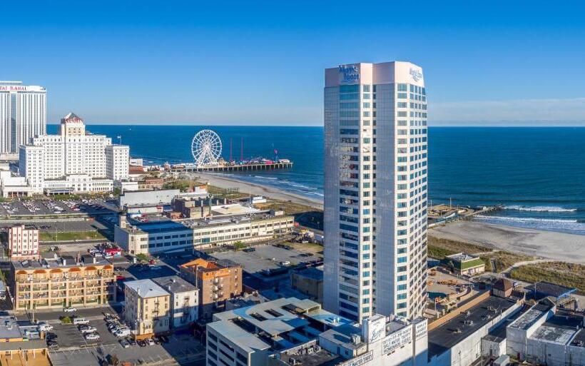 Boardwalk Resorts At Atlantic Palace