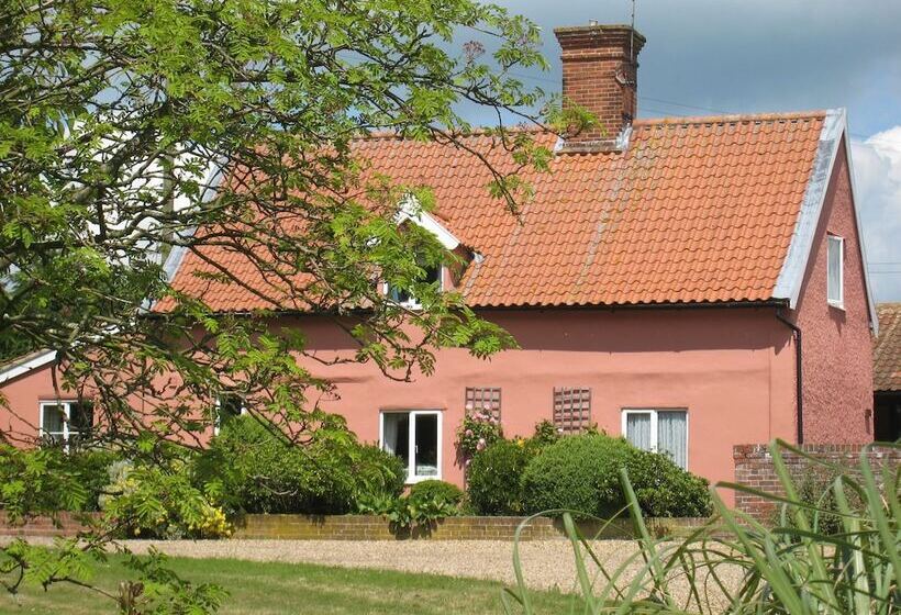 Colston Hall Cottages