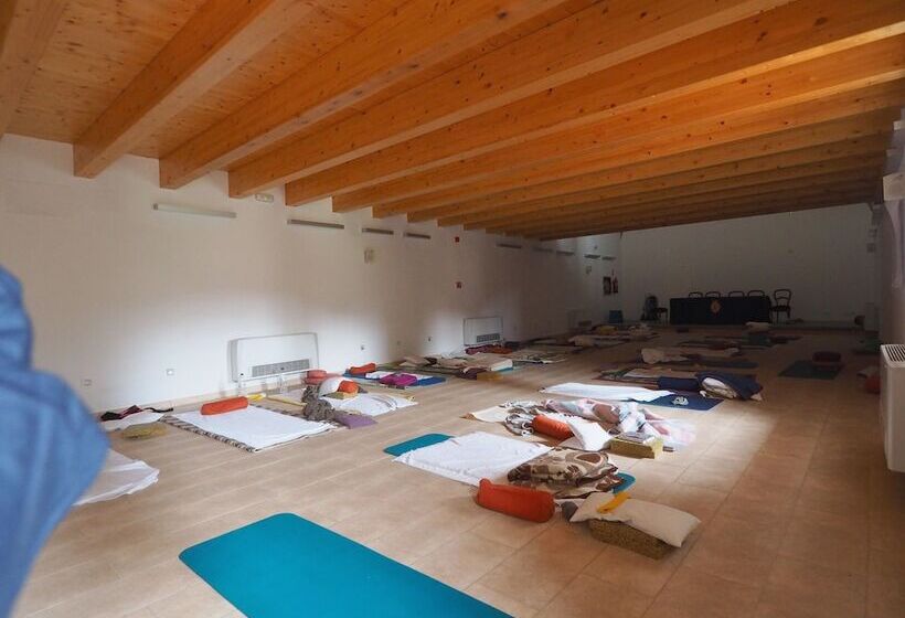 فندق فئة نجمة واحدة Monasterio El Olivar