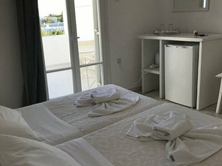 فندق Anezina Village