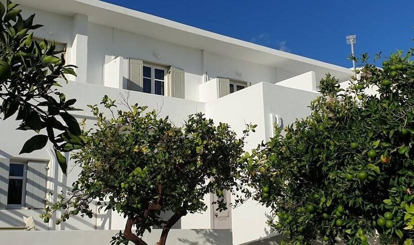 فندق Anezina Village