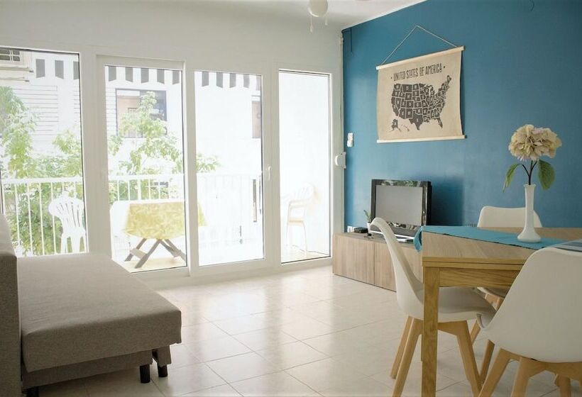 هتل Apartamento Horta Sta María   107b