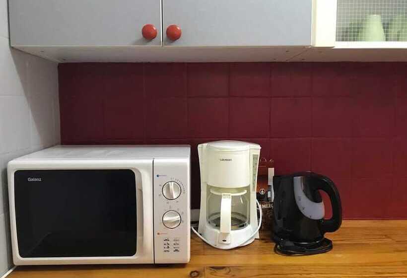 هتل Apartamento Horta Sta María   107b