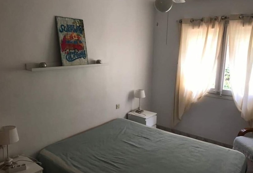 هتل Apartamento Horta Sta María   107b