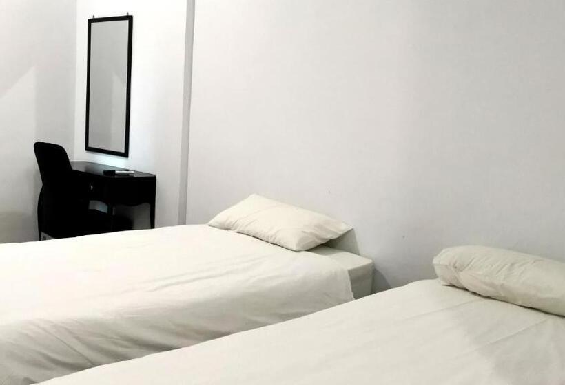 Отель Aqiilah Syariah