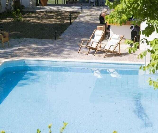 هتل Dalyan Holiday