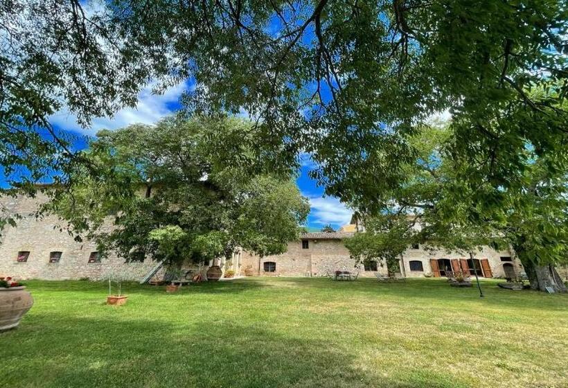 هتل Exclusive Pool Open All Year Spoleto Biofarm Slps 8 Village Shops, Bar1 Km 5