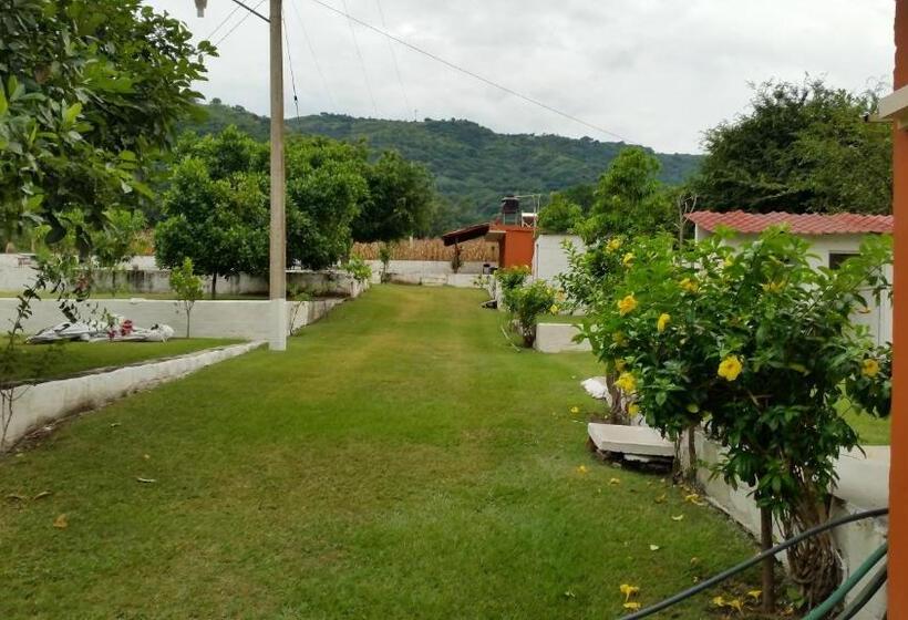 בית מלון כפרי Habitaciones Lucero 2