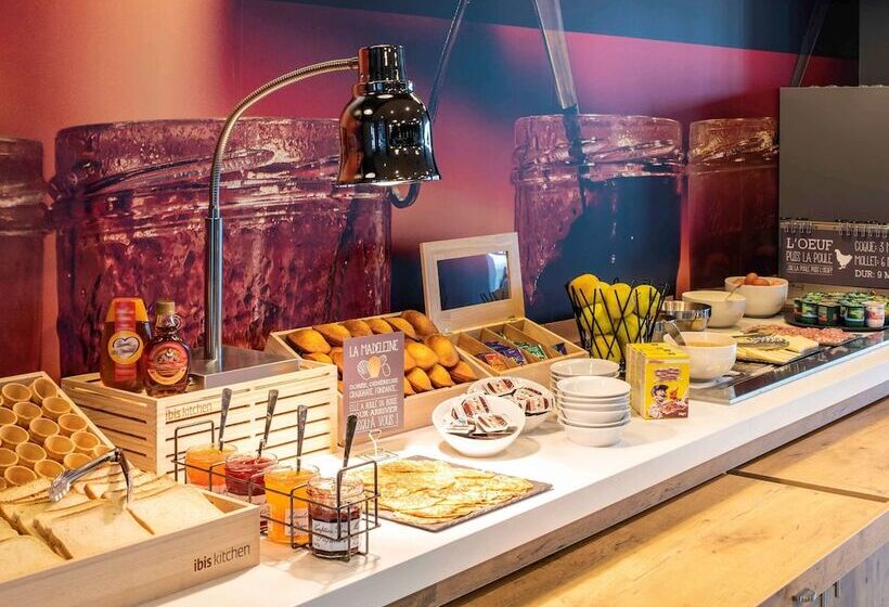 ホテル Ibis Gonesse