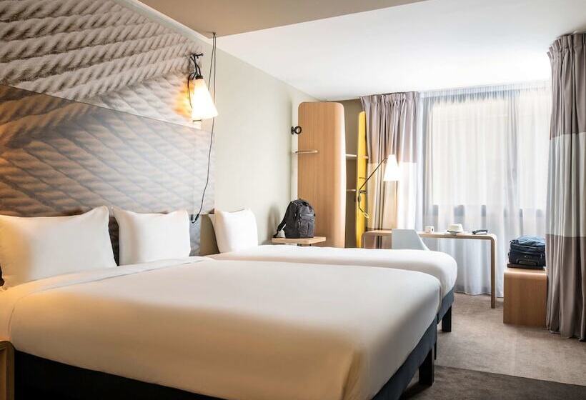 ホテル Ibis Gonesse