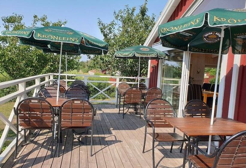 בית מלון כפרי L Solstickan