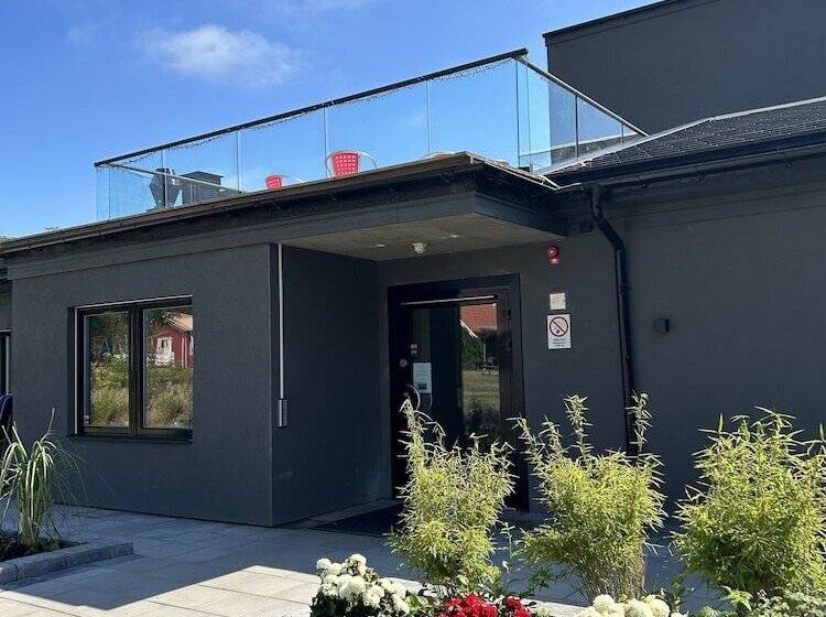 בית מלון כפרי L Solstickan