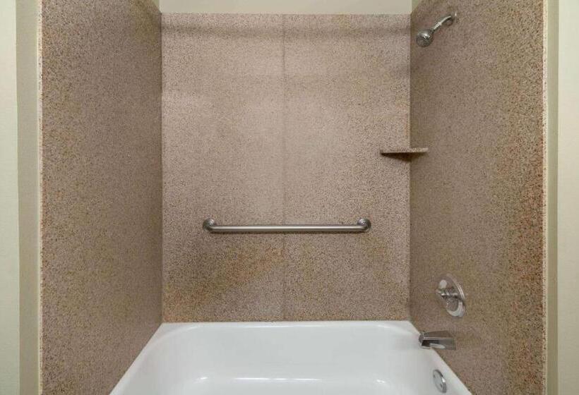 בית מלון כפרי La Quinta Inn & Suites By Wyndham Broussard   Lafayette Area