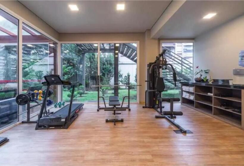 Отель Laghetto Stilo Borges Apto 403b