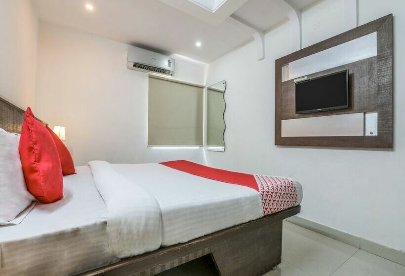 酒店 Madhura Inn By Oyo