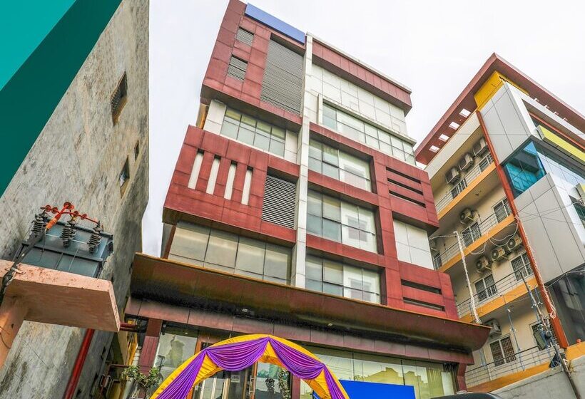 酒店 Madhura Inn By Oyo