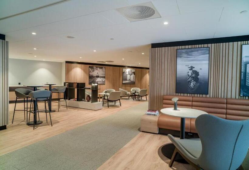 בית מלון כפרי Radisson Red , Oslo Airport