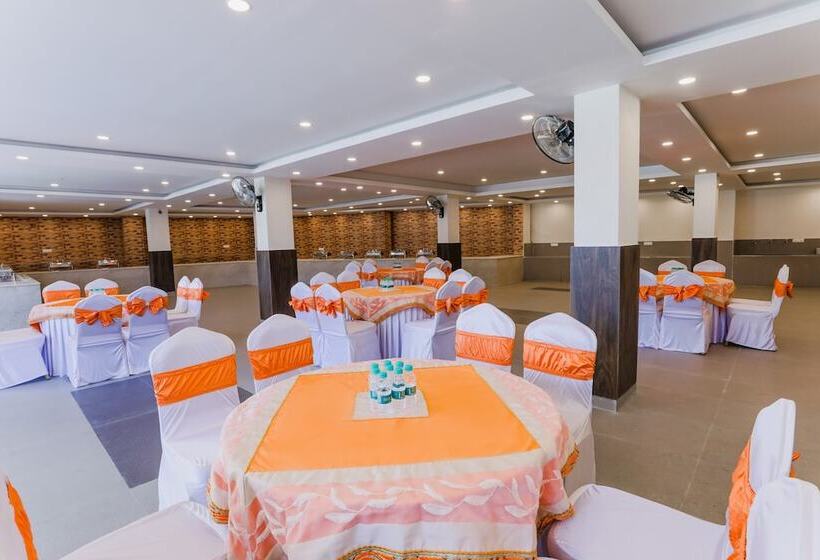 ホテル Regenta Resort Madhuganga Ukhimath