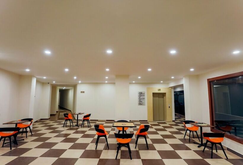 ホテル Regenta Resort Madhuganga Ukhimath