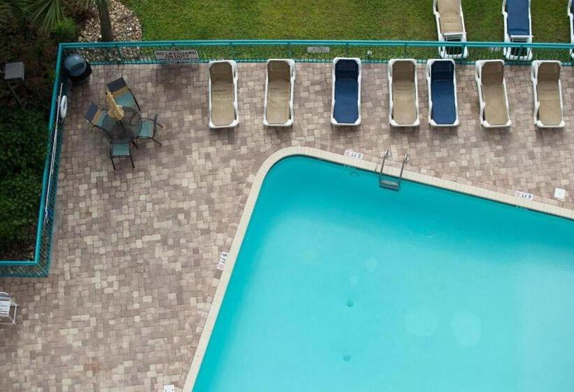 בית מלון כפרי Sand Castle Resort By Patton Hospitality