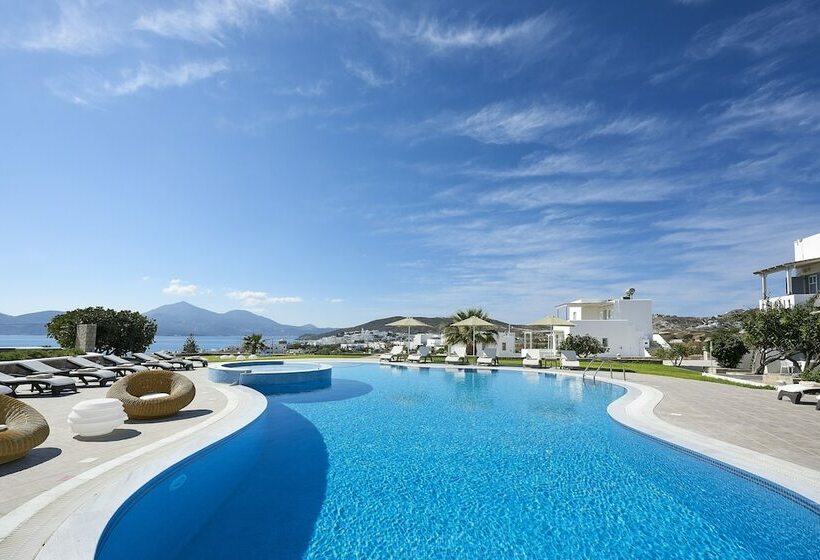 Отель Santa Maria Luxury Suites & Spa