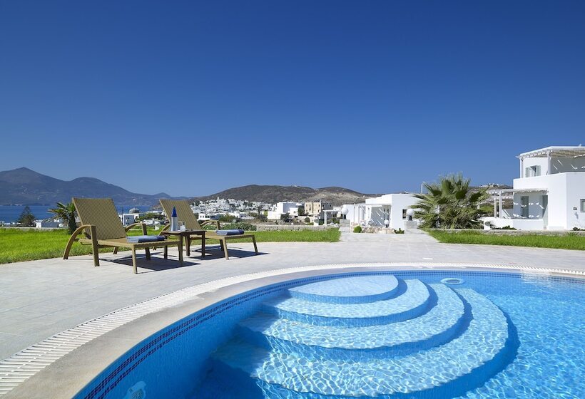 Отель Santa Maria Luxury Suites & Spa