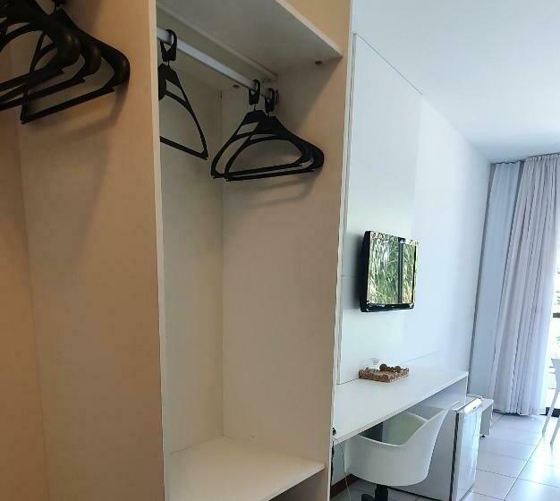 منتجع Iloa Condo