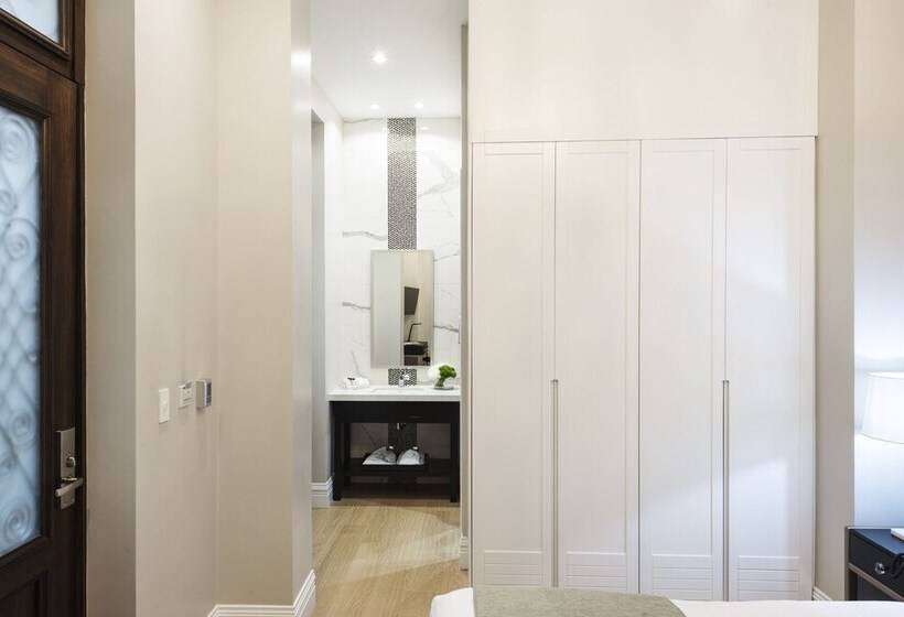 Itza Hotel Boutique Internacional