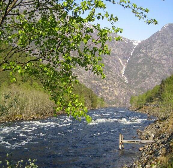 Kvamsdal Pensjonat 4