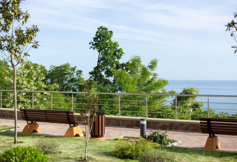 Lavicon Apart Hotel Collection