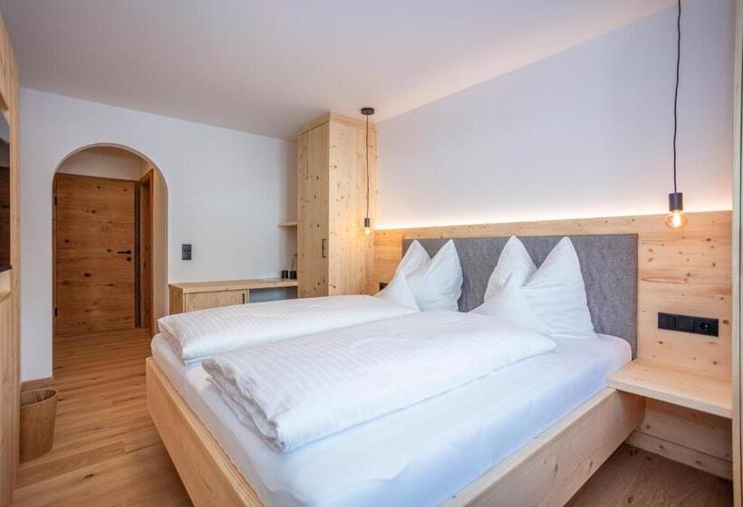 펜션 Der Pfindlhof