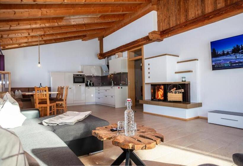 펜션 Der Pfindlhof