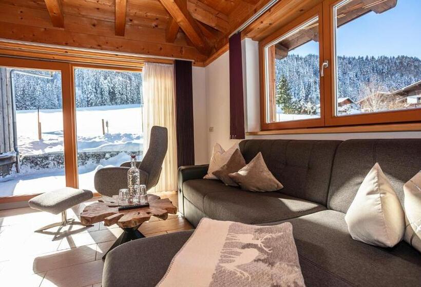 펜션 Der Pfindlhof