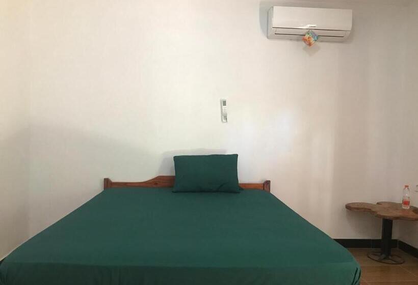 ペンション Gili Lampu Guest House